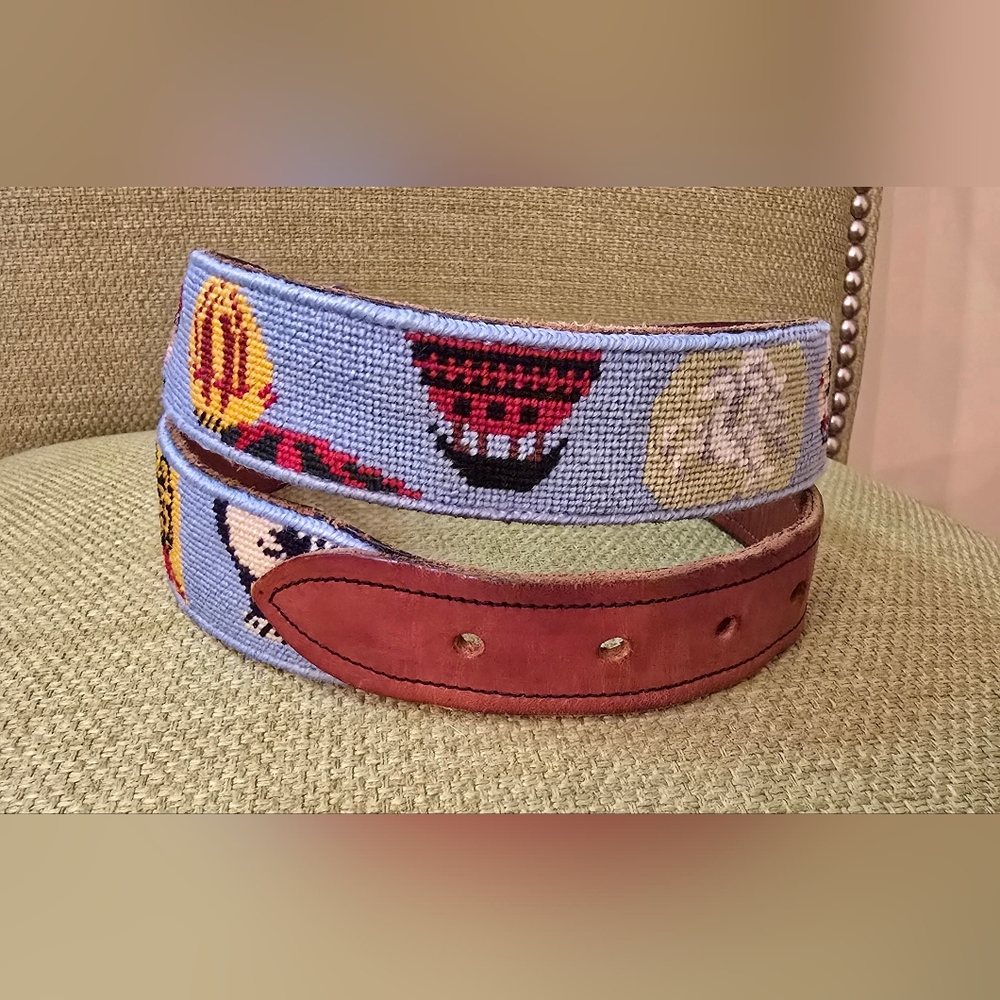 Vintage Handmade Hot Air Balloon Needlepoint Belt - Picture 2 of 8